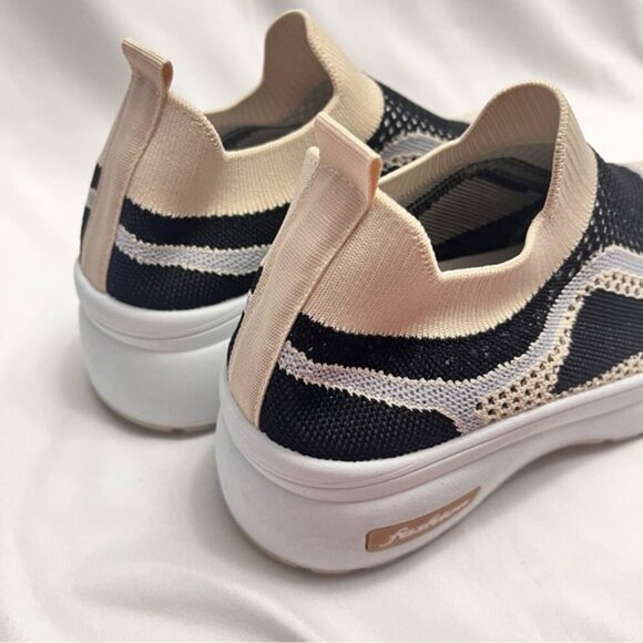 Knit Slip-On Sock Sneakers | Platform Walking Comfort Shoes | Size 39 / 8.5 - Picture 7 of 8